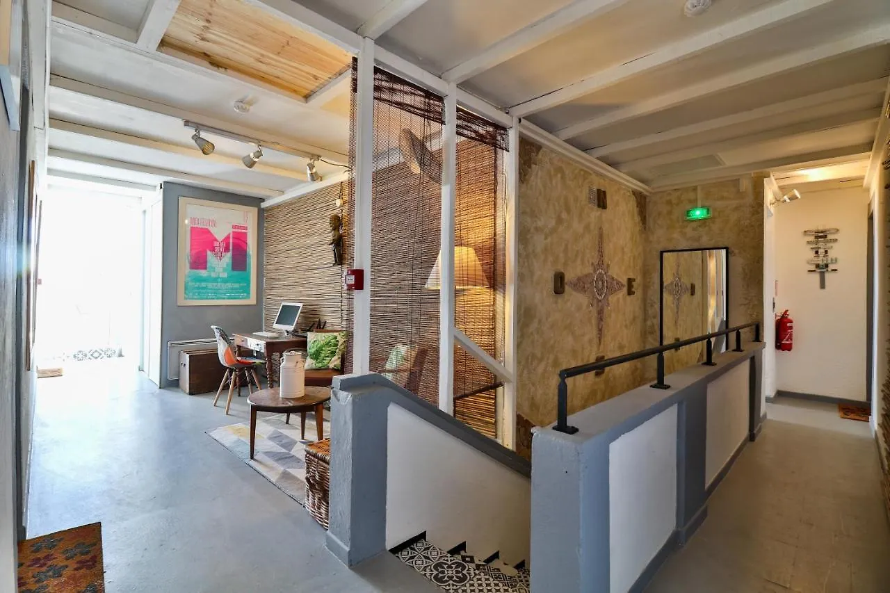 Hotel La Bastide Ιέρ